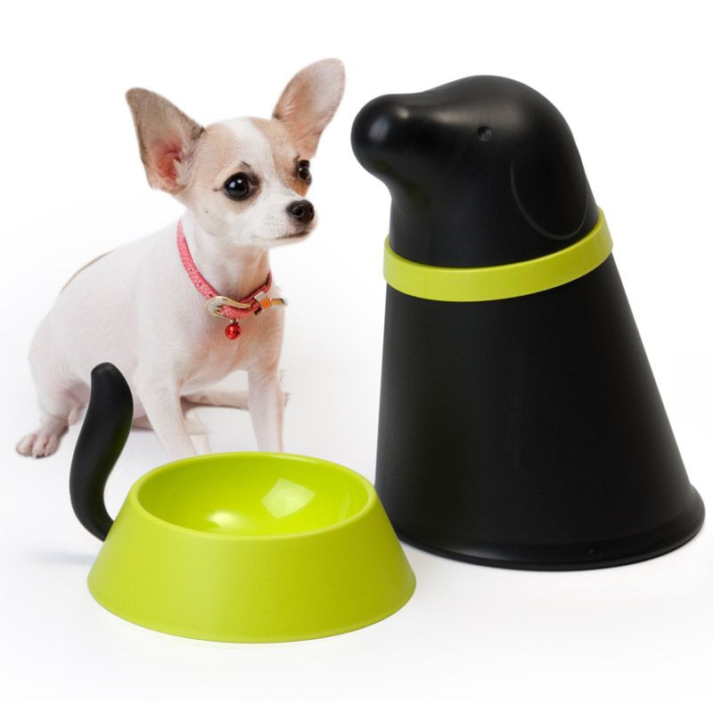 Контейнер + миска для собаки Pupp черная Контейнер + миска для собаки Pupp чернаяДля собак<br>Контейнер + миска для собаки Pupp<br>Размер: 28 х 25 х 21 см.; Объем: None; Материал: Силикон, пластик; Цвет: Черный / Зеленый;